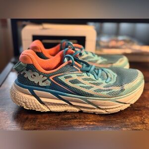 Hoka Pink & Blue Clifton 3 athletic shoes size 6